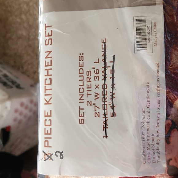 CHEF KISS ☆ SET OF KITCHEN CURTAINS w/o VALANCE ☆ NIP - Picture 5 of 7